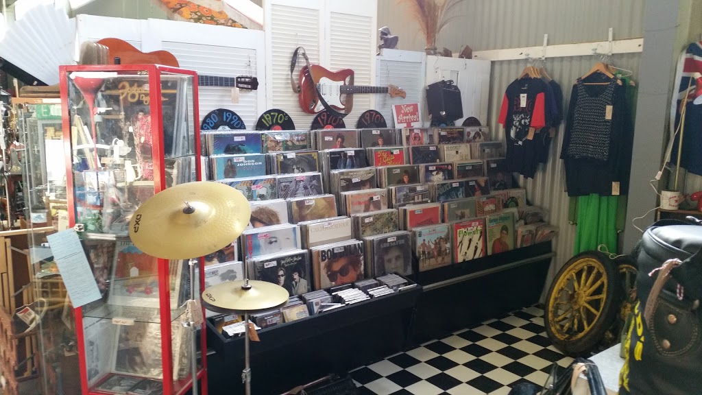 Eclectic Violets vinyl records (93 Mornington-Tyabb Rd) Opening Hours