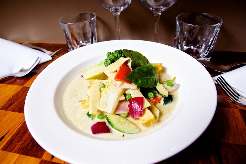 Lemongrass Thai Bistro - Goodwood | restaurant | 105 Goodwood Rd, Goodwood SA 5034, Australia | 0882728888 OR +61 8 8272 8888