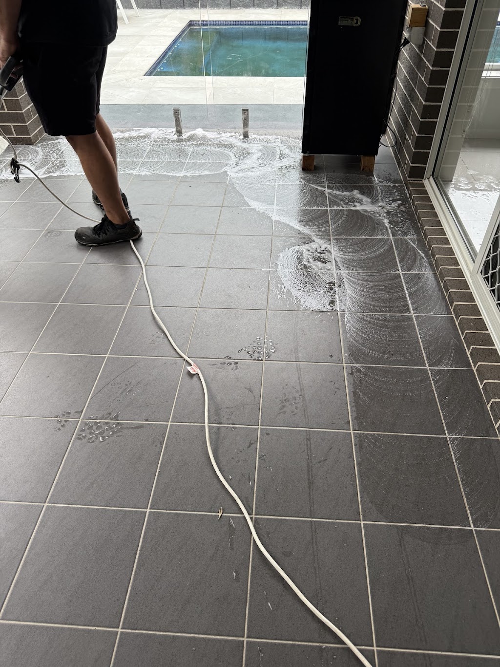 Best tile & Carpet cleaning Campbelltown | 34 Kingdon Parade, Long Point NSW 2564, Australia | Phone: 0410 993 221