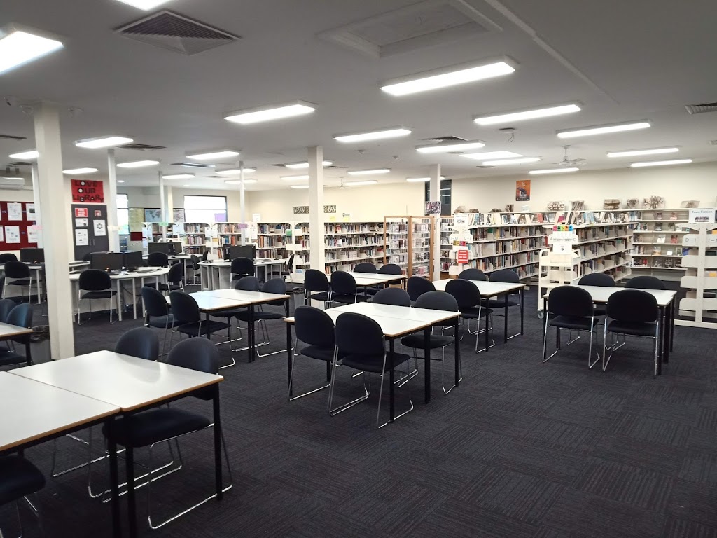 Gladstone Park Community Library | library | Taylor Dr, Gladstone Park VIC 3043, Australia | 0393566990 OR +61 3 9356 6990