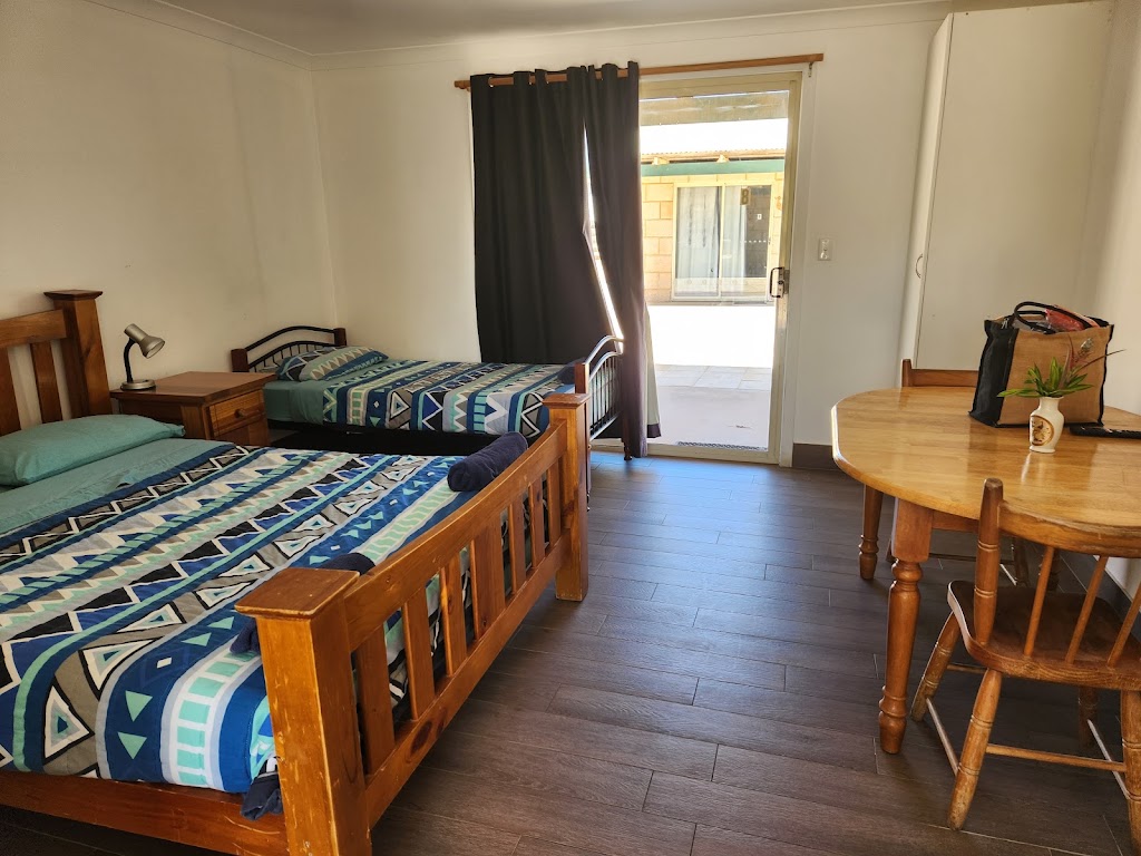 Bay Lodge Denham | 113 Knight Terrace, Denham WA 6537, Australia | Phone: (08) 9948 1278