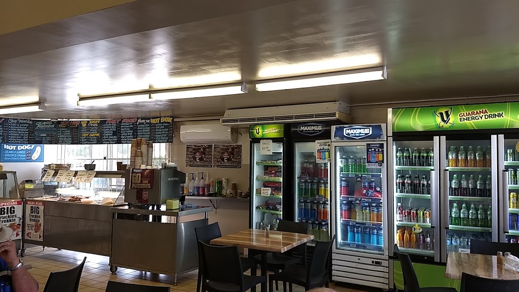 Yatala General Store | store | 34 Old Pacific Hwy, Yatala QLD 4207, Australia | 0732872167 OR +61 7 3287 2167