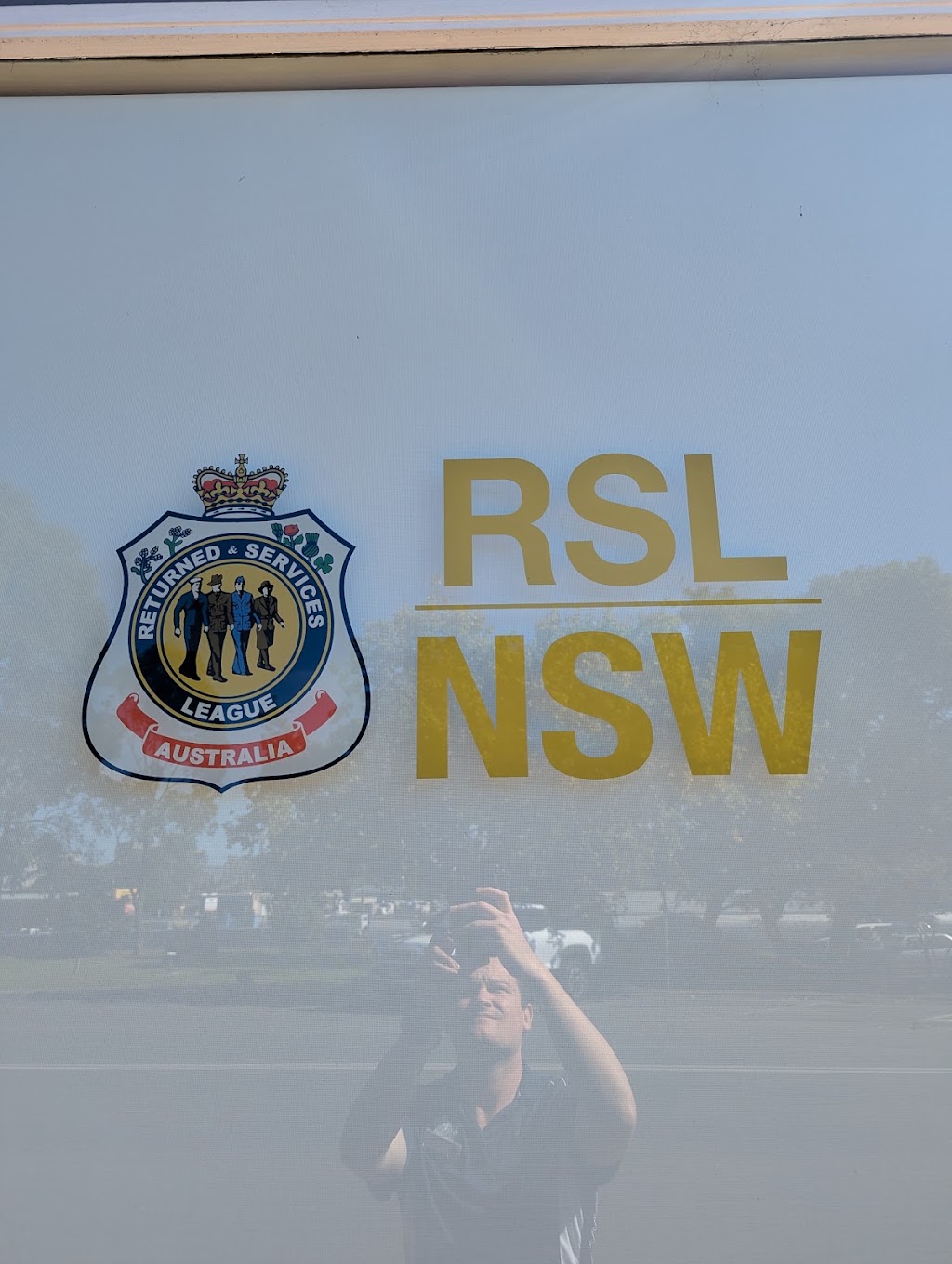 Bomaderry RSL Sub-Branch | 65 Meroo St, Bomaderry NSW 2541, Australia | Phone: (02) 4422 8420