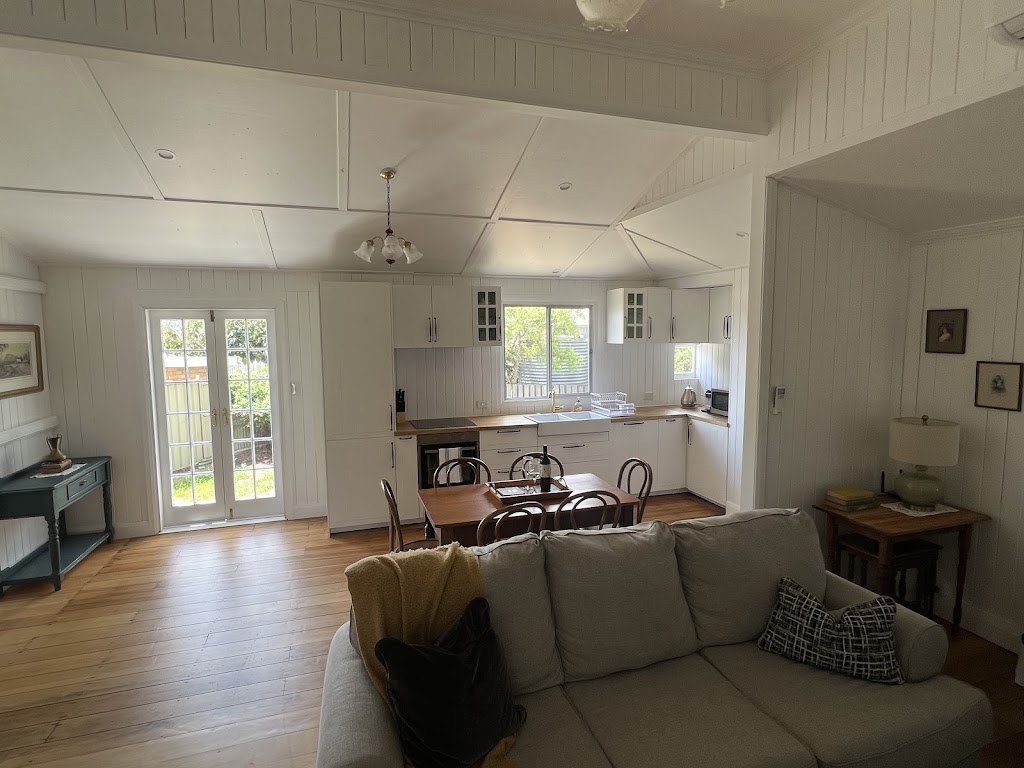 Cleaning By Megan | 61 Britannia St, Stanthorpe QLD 4380, Australia | Phone: 0458 991 234