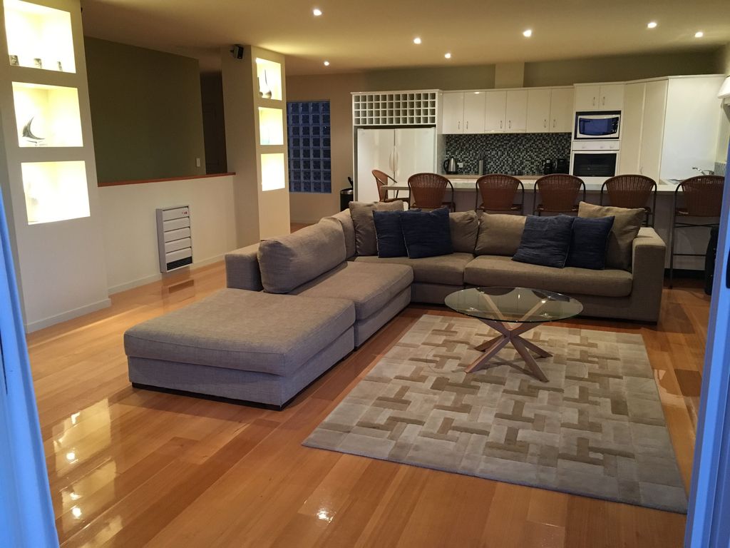 Villa 2 Bay of Fires | lodging | 2/82 Main Rd, Binalong Bay TAS 7216, Australia | 0474025708 OR +61 474 025 708