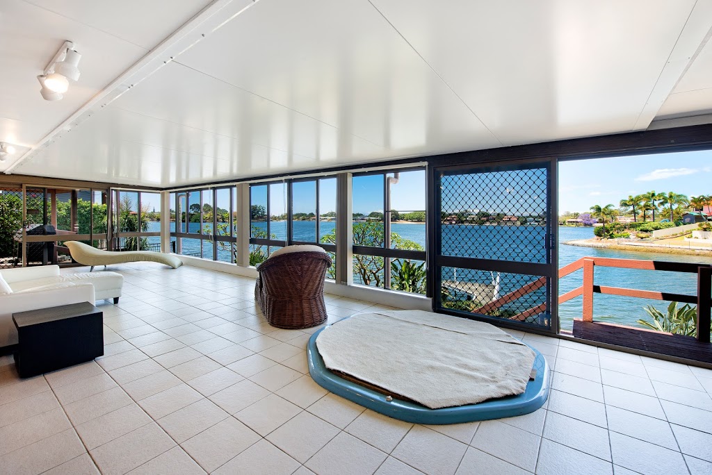 Compass Lakeside | 20 Compass Ct, Mermaid Waters QLD 4218, Australia | Phone: 0422 990 700