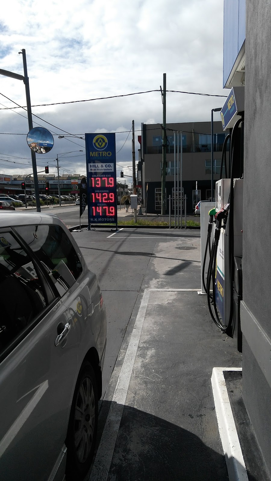 Metro Petroleum | gas station | 157 Union St, Brunswick West VIC 3055, Australia | 1300888800 OR +61 1300 888 800