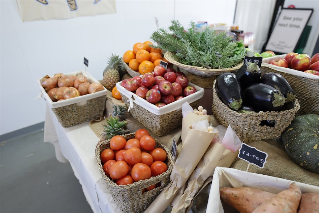 The Family Grocer | 1 Hillcrest Rd, Park Ridge QLD 4125, Australia | Phone: (07) 3462 1862