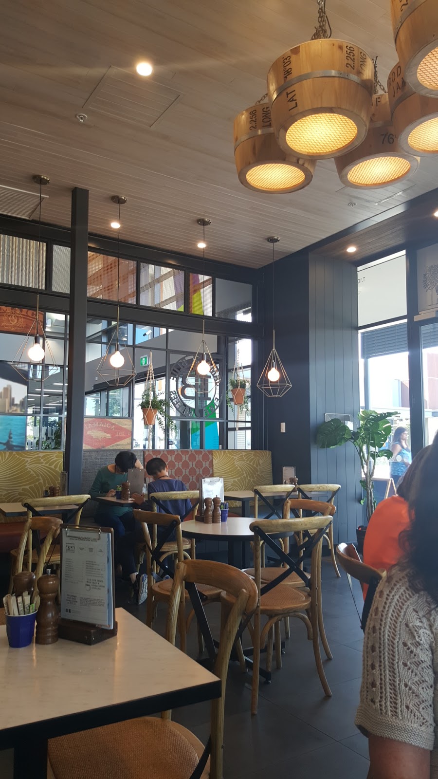 Jamaica Blue | cafe | Stockland Harrisdale Retail Centre 10/ Yellowwood Avenue &, Nicholson Rd, Harrisdale WA 6112, Australia | 0863964584 OR +61 8 6396 4584