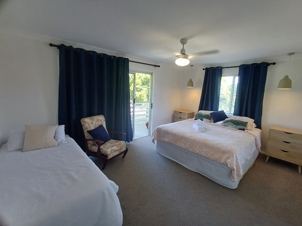 Absolute beach front Yeppoon | 1 Kean St, Yeppoon QLD 4703, Australia | Phone: 0467 604 839
