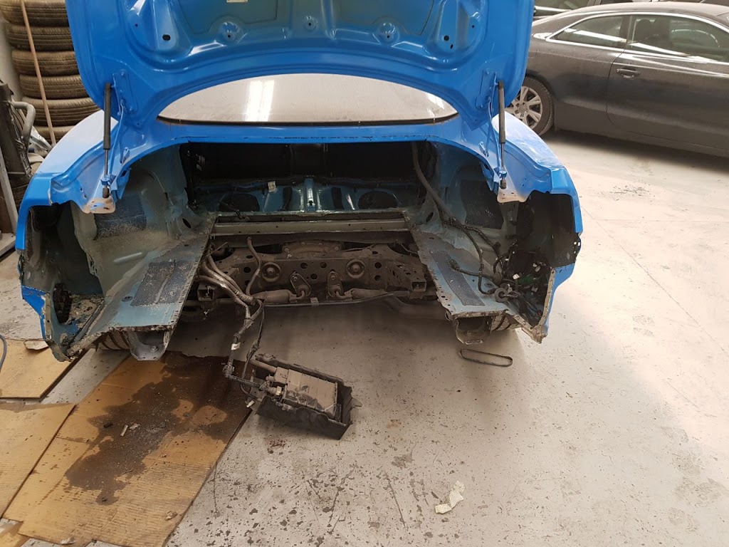 nen smash auto repairs | 234 Cheltenham Rd, Keysborough VIC 3173, Australia | Phone: 0435 366 060