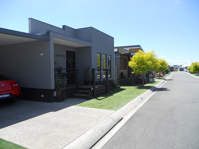 Pelican Shores Estate | 300 Clifton Ave, Leopold VIC 3224, Australia | Phone: (03) 5250 1382
