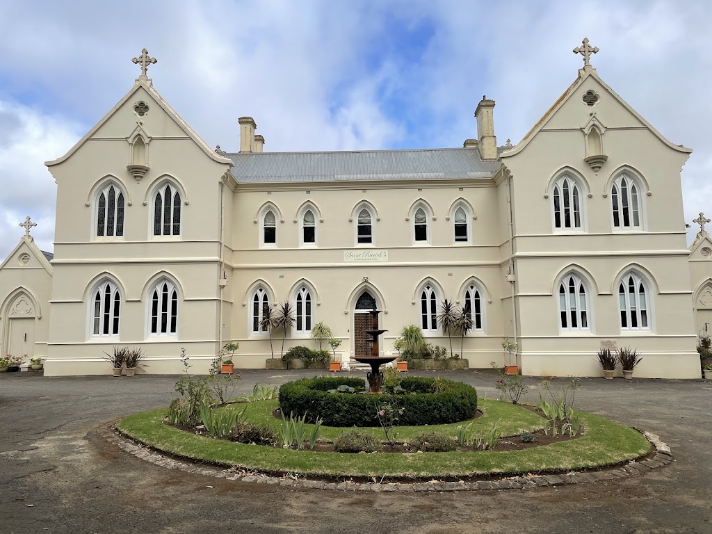 Convent at Koroit | 55 Anzac Ave, Koroit VIC 3282, Australia | Phone: 0476 832 964
