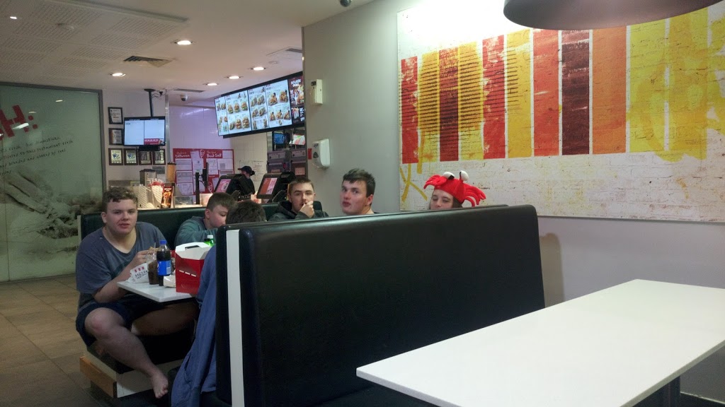 KFC North Wyong | 300 Pacific Hwy, Wyong NSW 2259, Australia | Phone: (02) 4353 3133