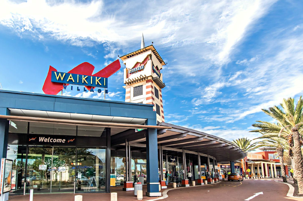 Waikiki Village Shopping Centre | shopping mall | Read St & Gnangara Dr, Waikiki WA 6169, Australia | 0895287761 OR +61 8 9528 7761