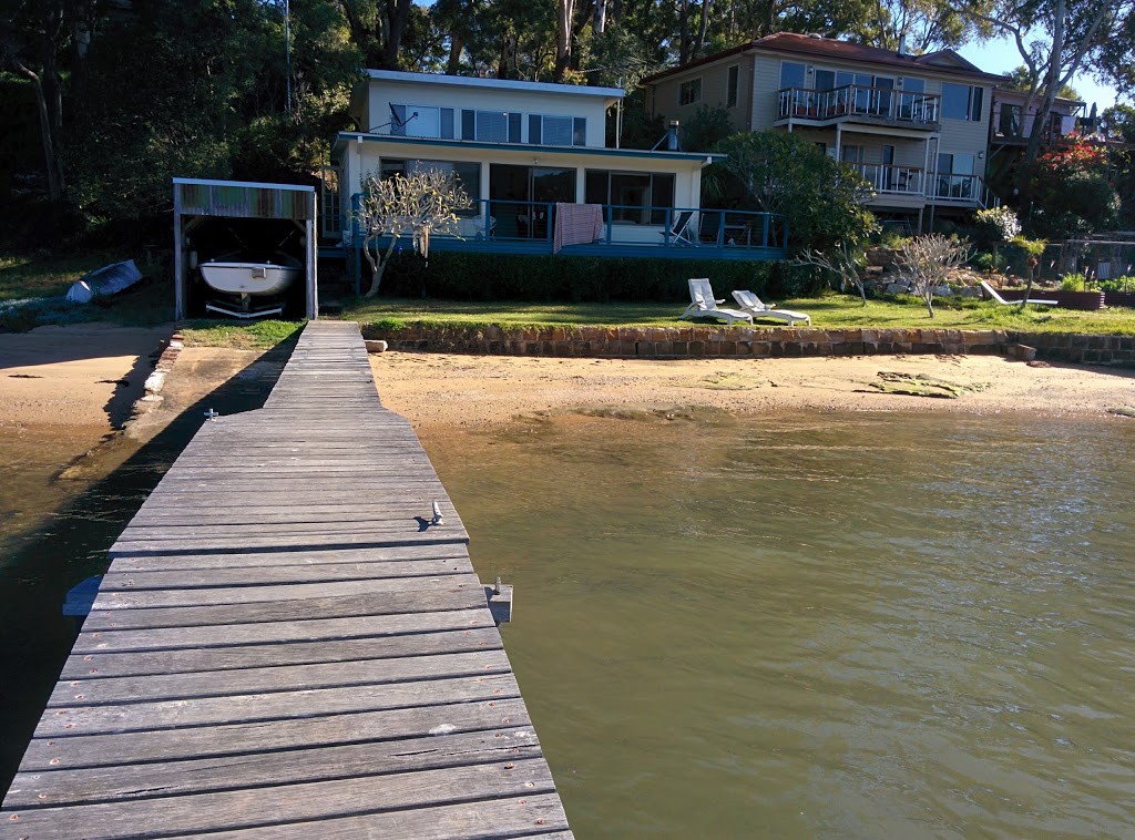 WaterMark Holiday Rental | lodging | 9 Grantham Cres, Dangar Island NSW 2083, Australia | 0434092635 OR +61 434 092 635