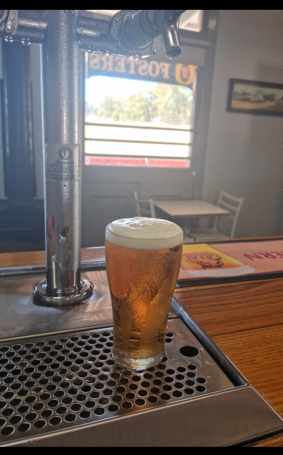 Pleasant Hills Hotel - Community | 3 Manson St, Pleasant Hills NSW 2658, Australia | Phone: (02) 6929 6429