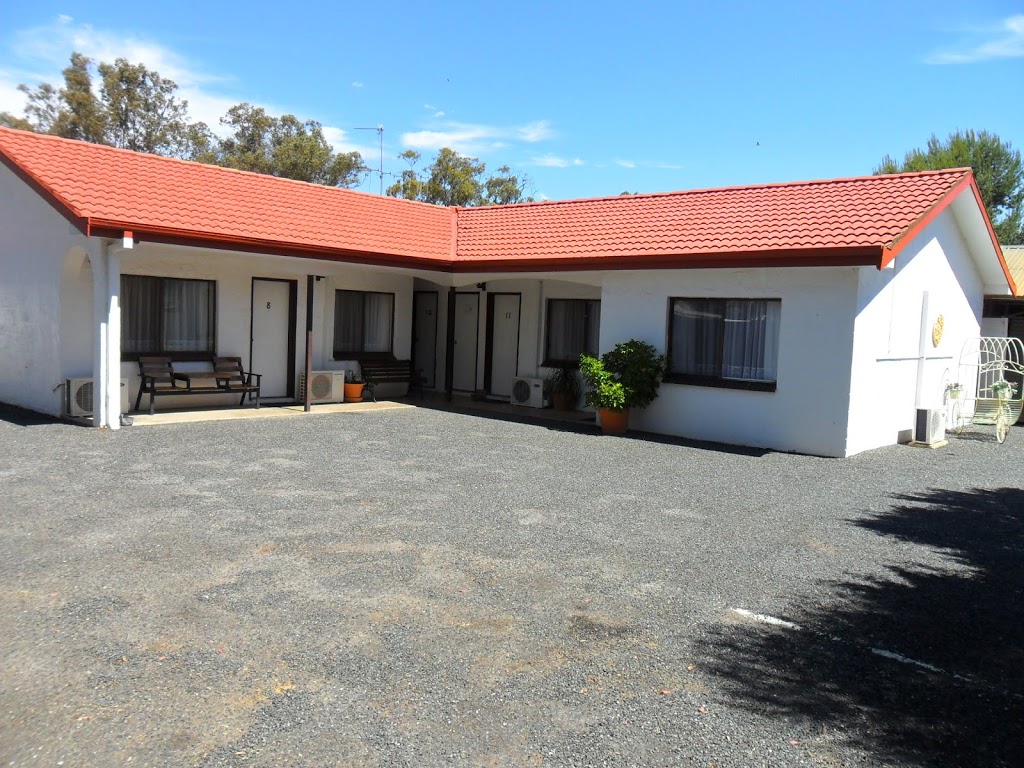 EL Mexicali Motel | 8-10 Station St, Parkes NSW 2870, Australia | Phone: (02) 6862 2555