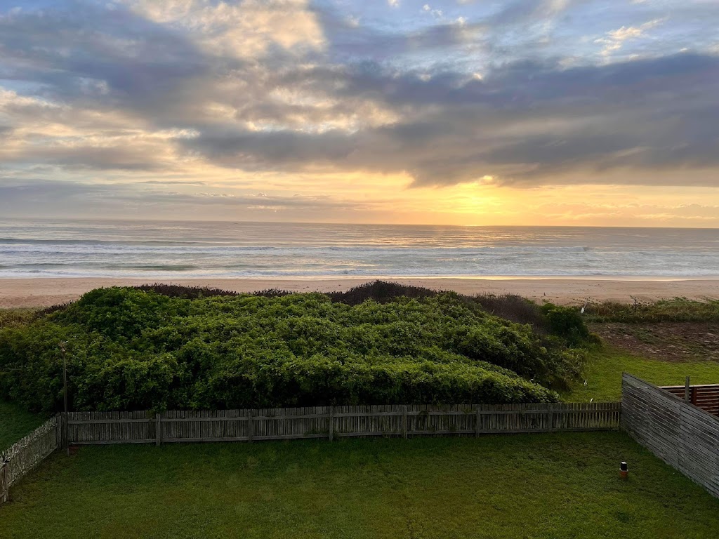 Kokomo Beach House | 2 South Terrace, Wooli NSW 2462, Australia | Phone: 0405 676 961