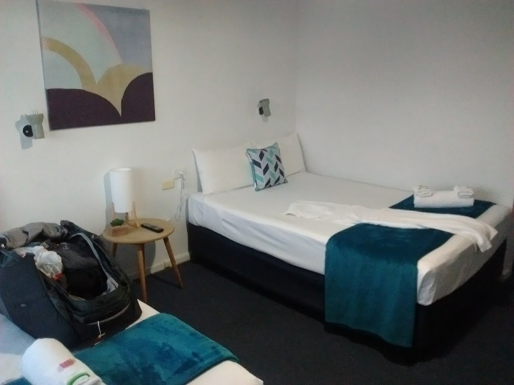Bargara Beach Hotel | lodging | See St & Bauer Street, Bargara Beach QLD 4670, Australia | 0741592232 OR +61 7 4159 2232