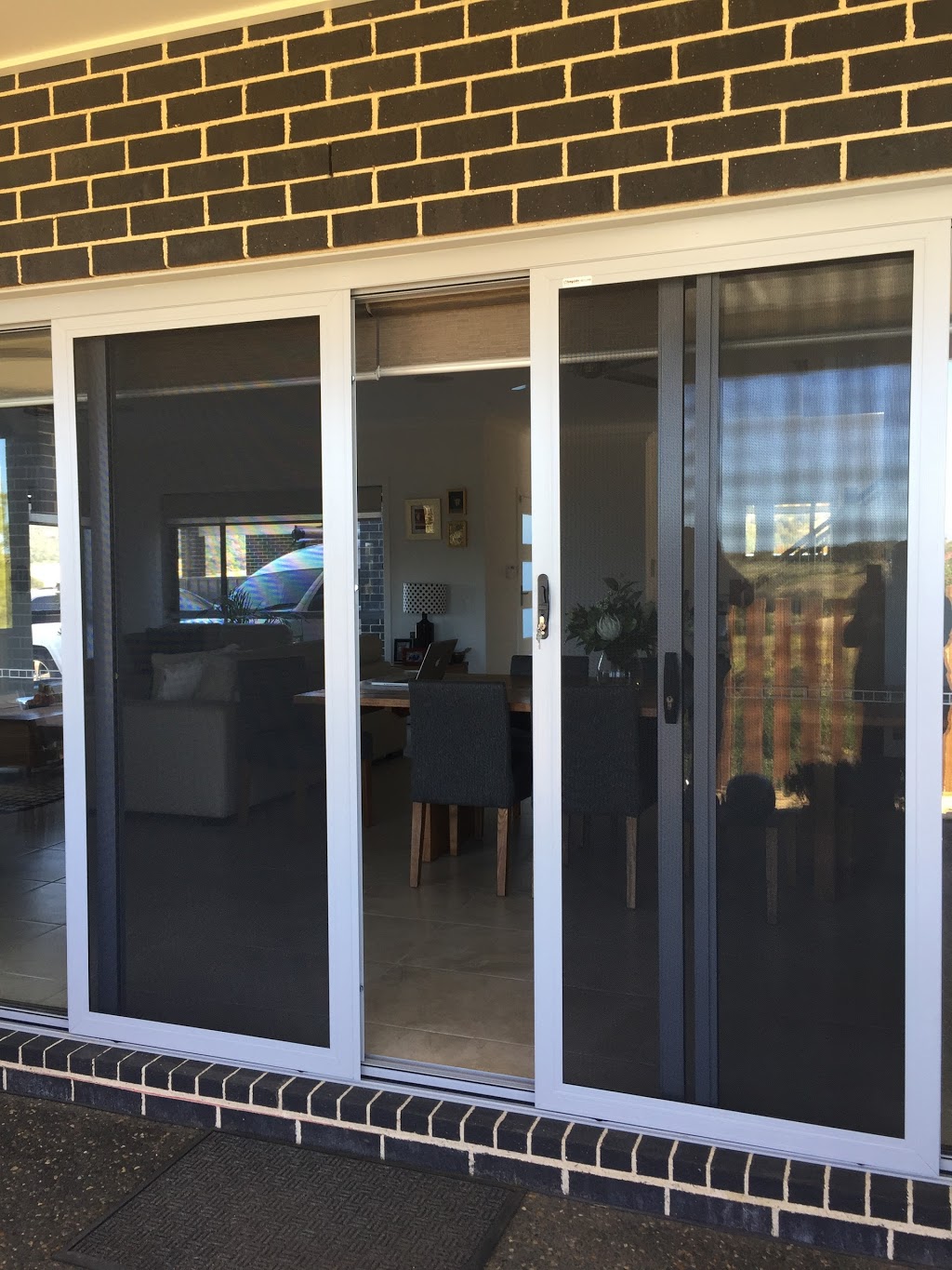 Bayside Security Doors Pty. Ltd. | store | 3/5 Luso Dr, Unanderra NSW 2526, Australia | 0242711955 OR +61 2 4271 1955