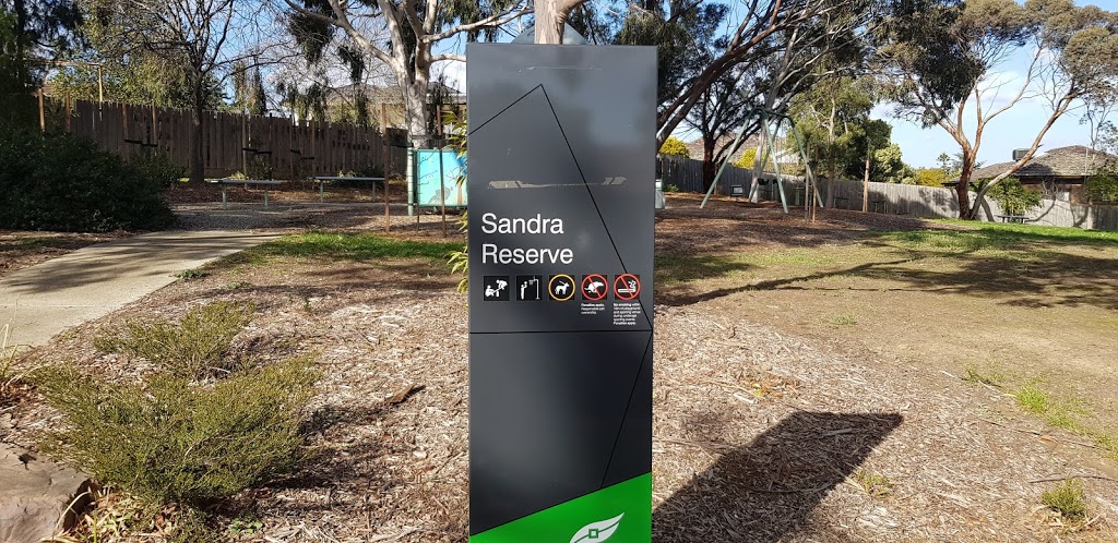 Sandra Reserve | park | 20 Sandra St, Bulleen VIC 3105, Australia