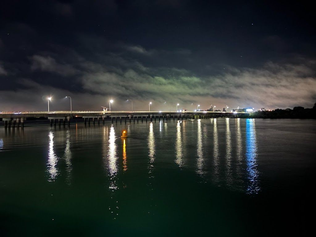 Endless Days Private Charters | Mackay Marina, Mulherin Dr, Mackay Harbour QLD 4740, Australia | Phone: 0409 032 411