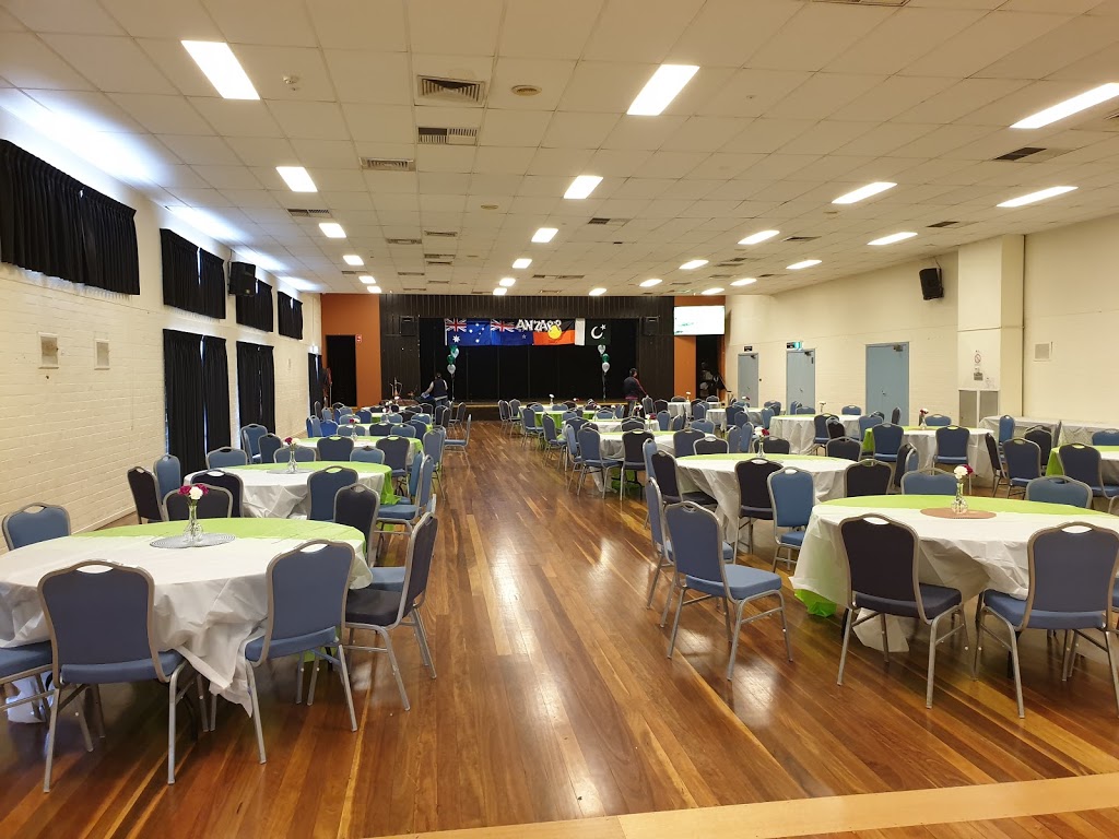 Epping Memorial Hall - City of Whittlesea |  | 827 High St, Epping VIC 3076, Australia | 0394048843 OR +61 3 9404 8843