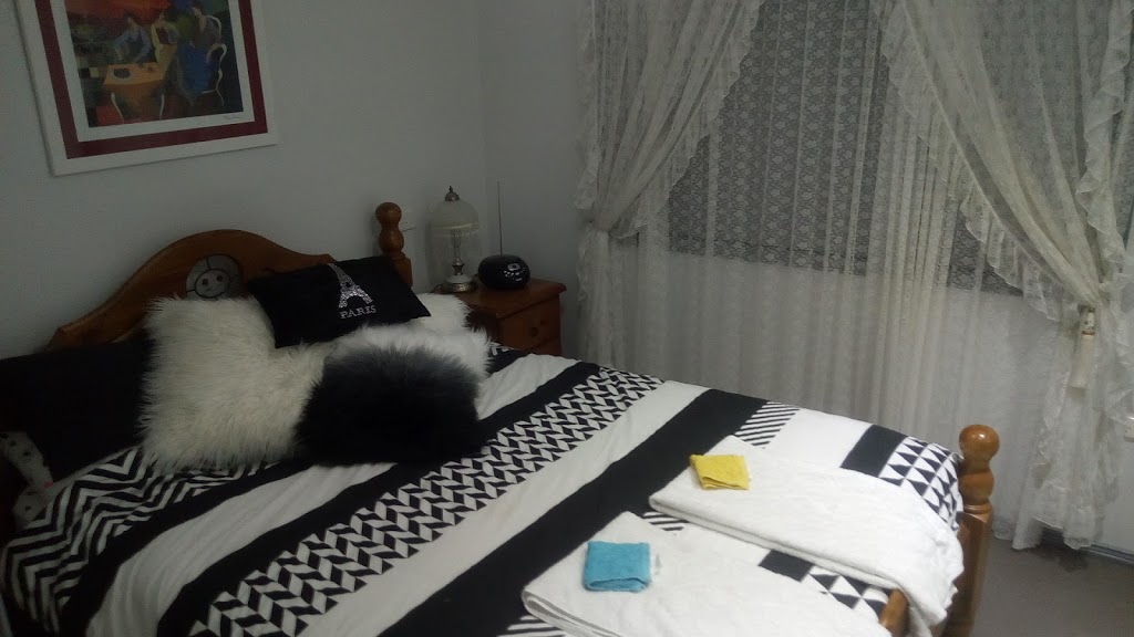 Ducatis Bed and Breakfast | 127 Richardson Rd, Raymond Terrace NSW 2324, Australia | Phone: 0448 164 557