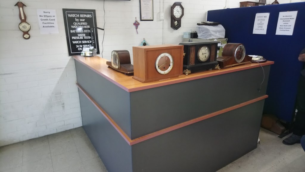 Glen Powell Watch & Clock Repairs | store | 70 Walker St, Maryborough QLD 4650, Australia | 0741234488 OR +61 7 4123 4488