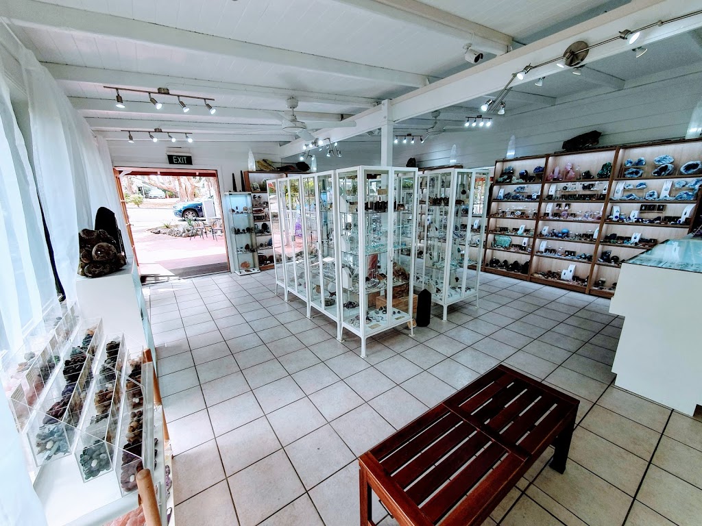 Crystal Mountain | store | Gallery Walk, Shop A/119 Long Rd, Tamborine Mountain QLD 4272, Australia | 0411568153 OR +61 411 568 153