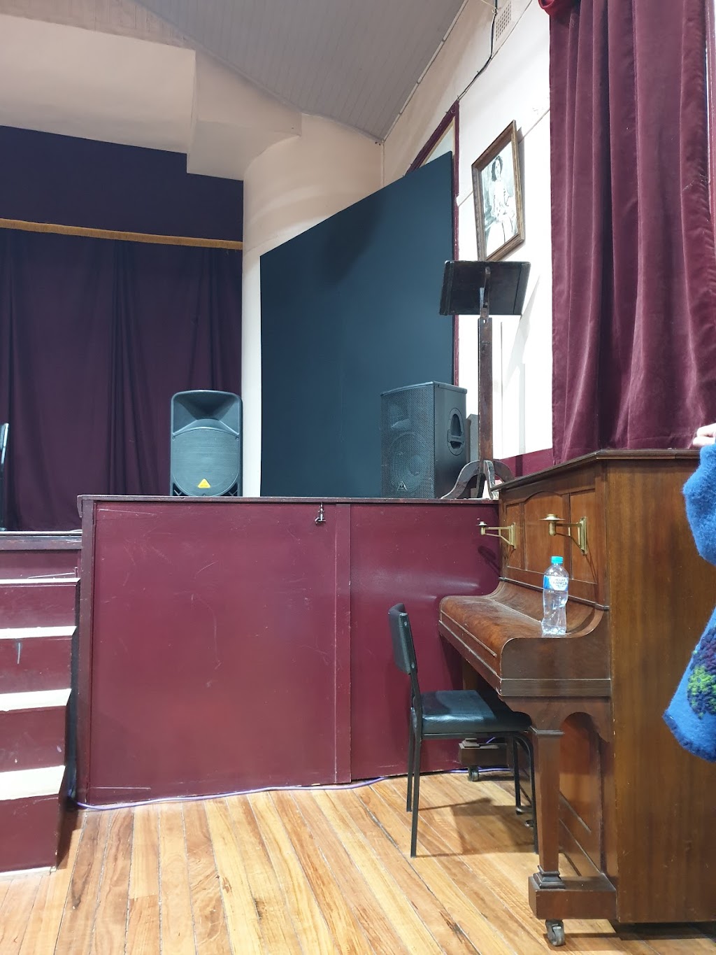 Prince of Wales Opera House |  | 101 Mayne St, Gulgong NSW 2852, Australia | 0263742199 OR +61 2 6374 2199