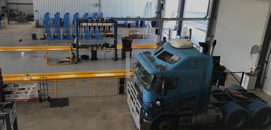 Glen Artney Truck Repairs | Workshop Lane, Westdale NSW 2340, Australia | Phone: (02) 6761 8900