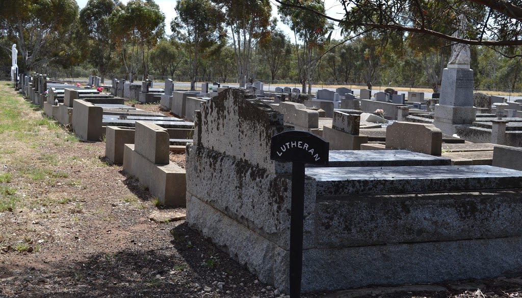 Nhill Cemetery | cemetery | Nhill VIC 3418, Australia