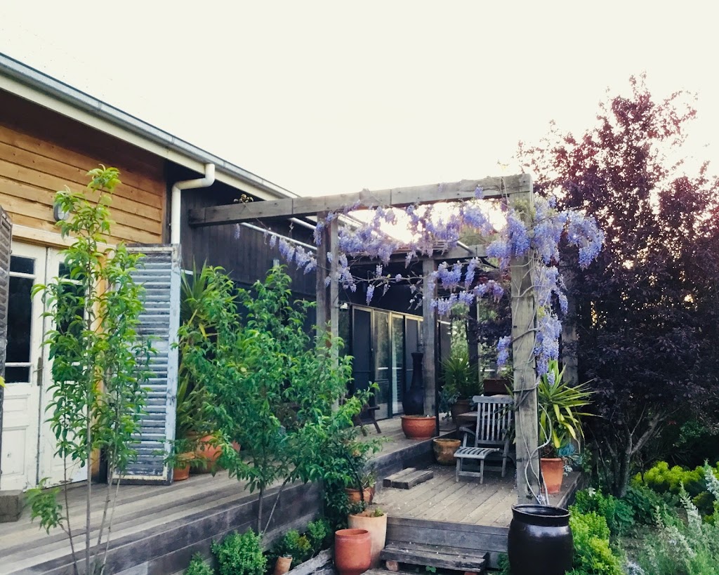 Zahalka House Daylesford | Grenville St, Daylesford VIC 3460, Australia | Phone: 0418 357 774