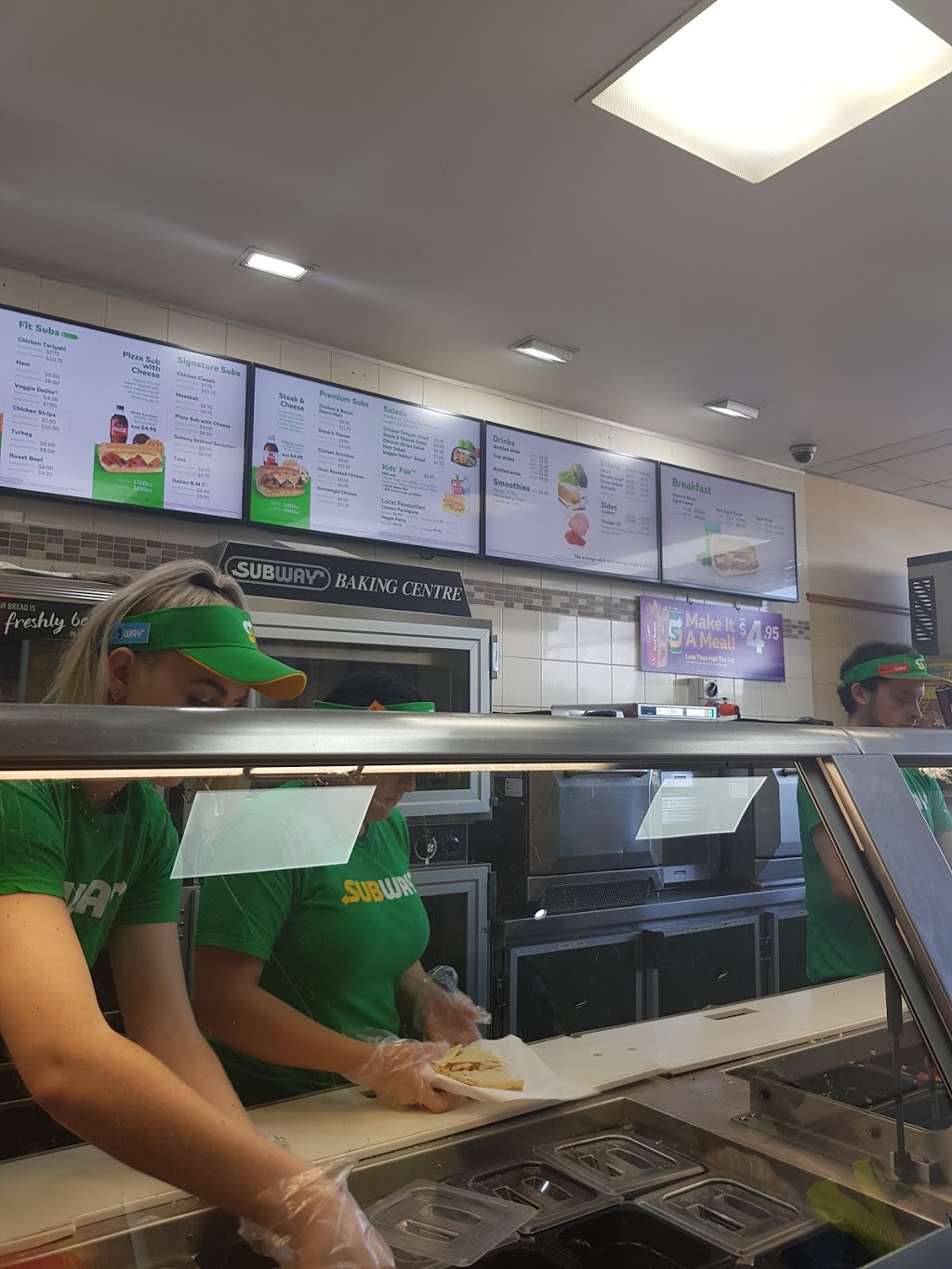 Subway | shop 3/19 Kessels Rd, Coopers Plains QLD 4108, Australia | Phone: (07) 3277 5283