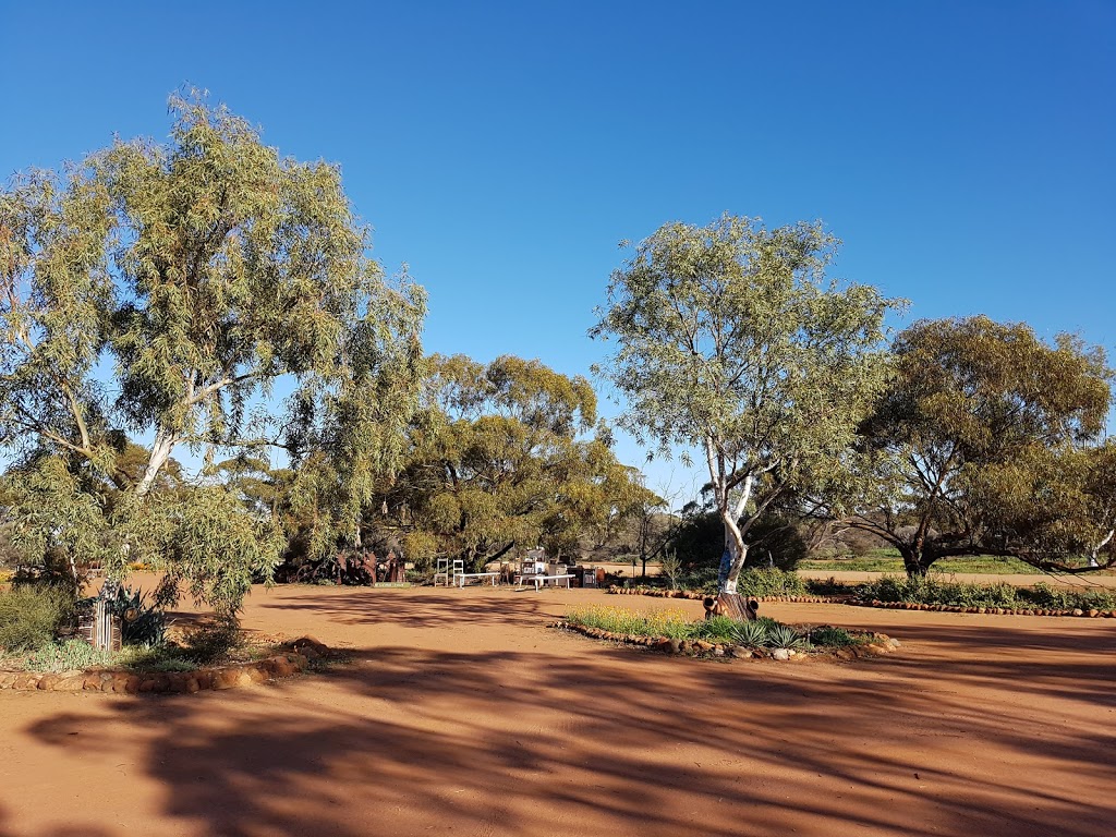 Latham Memorabillia Park | museum | 1 Britt St, Latham WA 6616, Australia