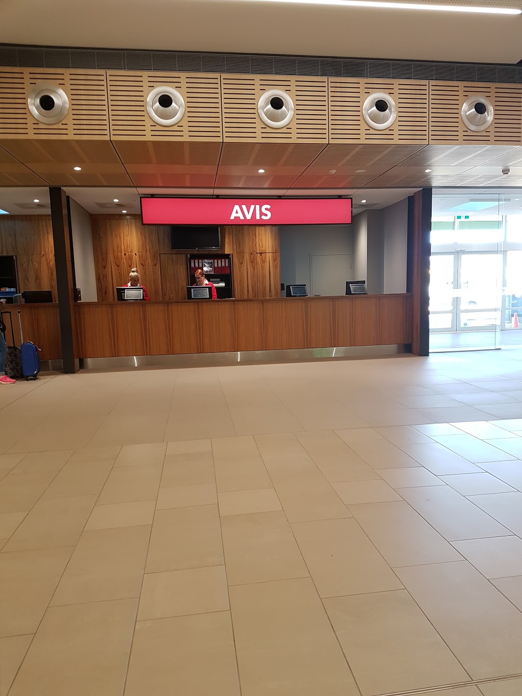 Avis Car & Truck Rental Hobart Airport | car rental | Airport Drive Hobart Airport, Cambridge TAS 7170, Australia | 136333 OR +61 136333