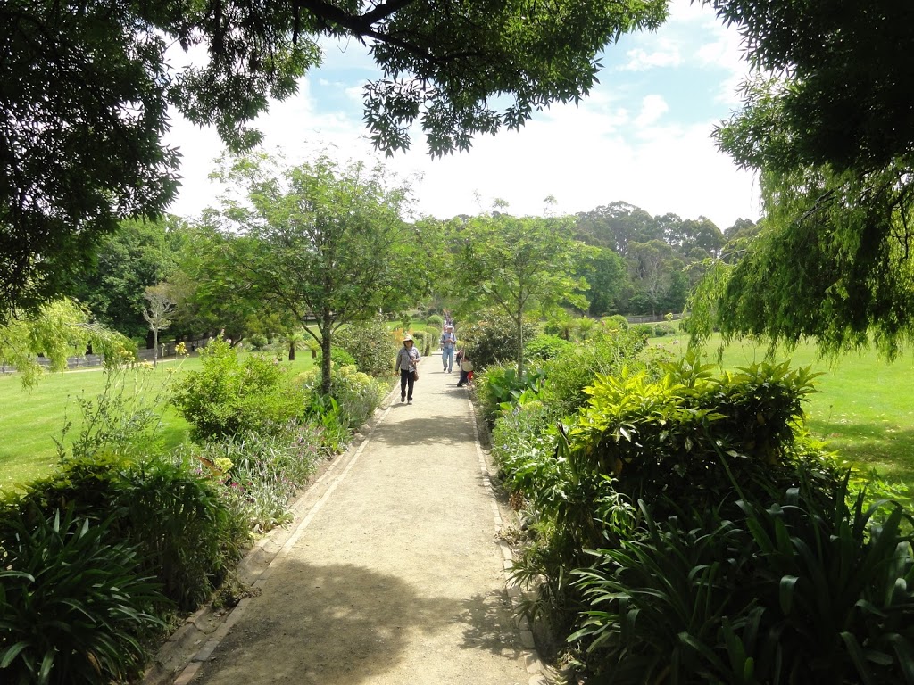 Officers Gardens | park | Champ St, Port Arthur TAS 7182, Australia