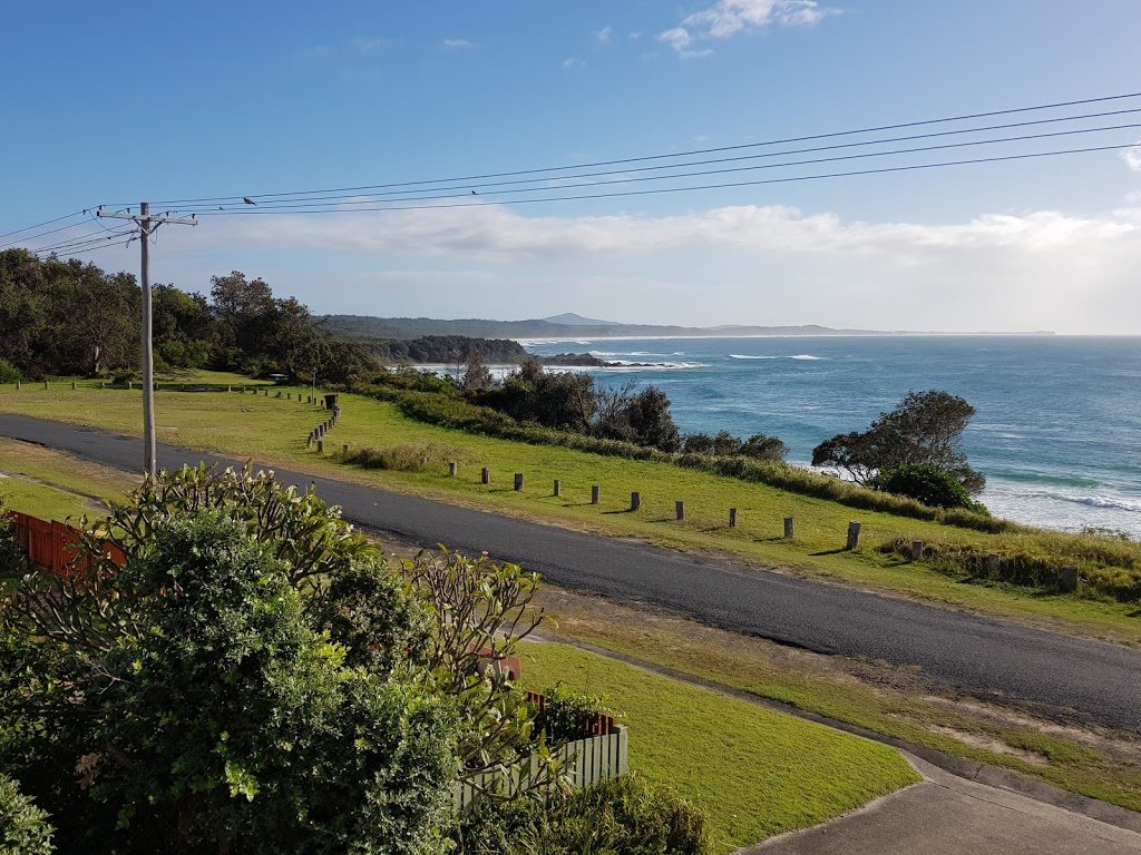 Ocean Drift Beach House | 29 Waratah Cres, Wooli NSW 2462, Australia