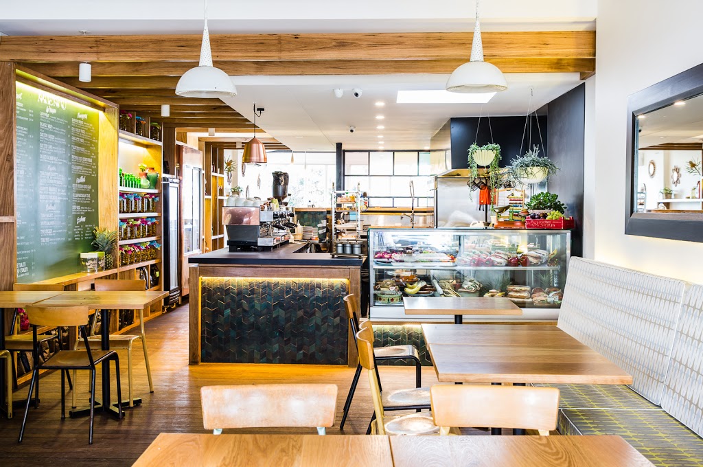 Charlotte Cafe | cafe | 127 Rowntree St, Birchgrove NSW 2041, Australia | 0298101119 OR +61 2 9810 1119