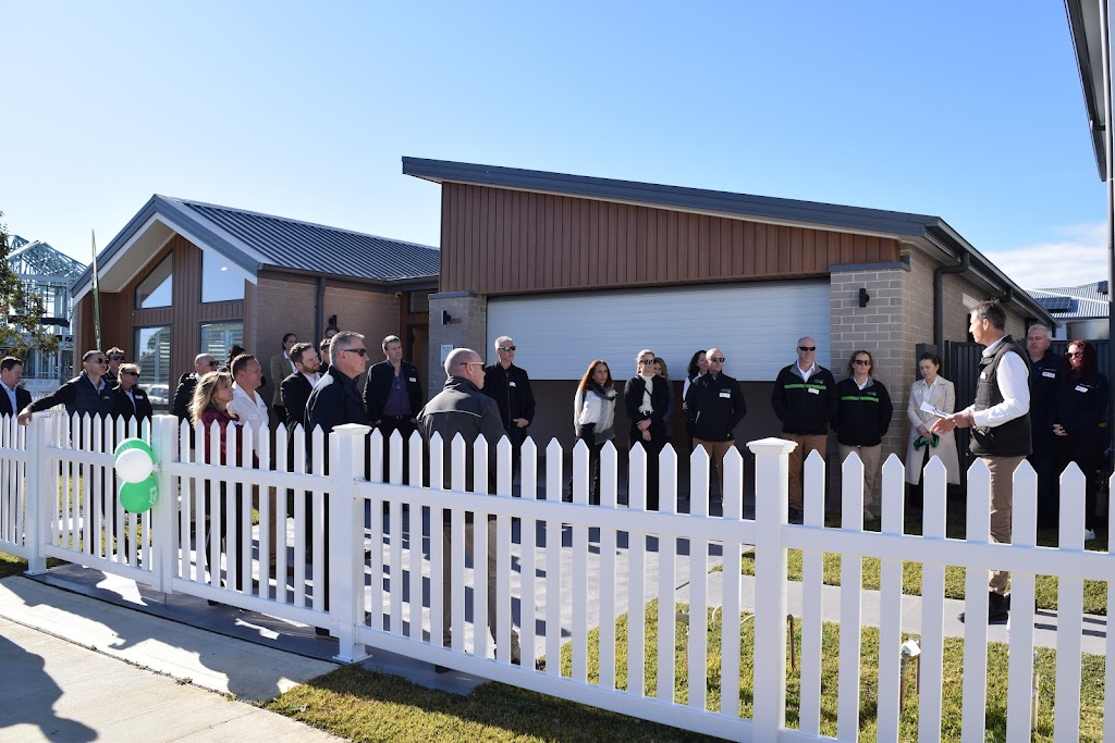 Green Homes Australia -Wilton Greens Display Centre | Lot 923 & 924 Scar Tree Cres, Wilton NSW 2571, Australia | Phone: 1300 724 661