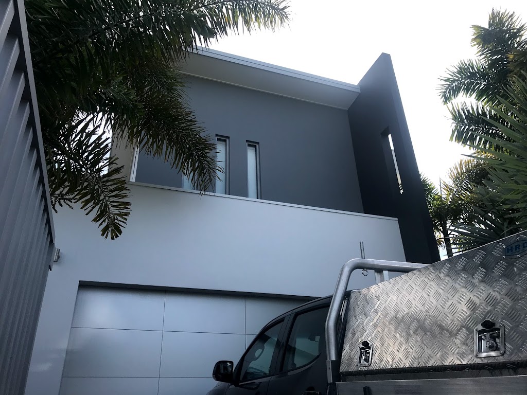Element Painters | Barrier Reef Dr, Mermaid Waters QLD 4218, Australia | Phone: 0415 046 399