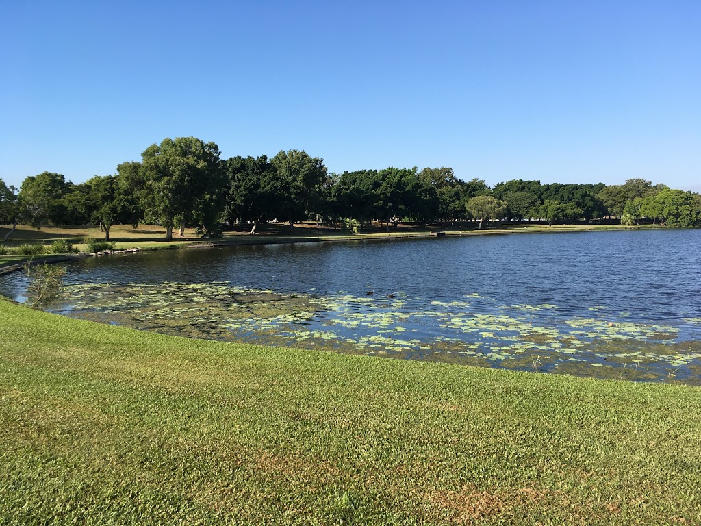 Gooseponds Dog Park | park | Willis St, North Mackay QLD 4740, Australia | 1300622529 OR +61 1300 622 529