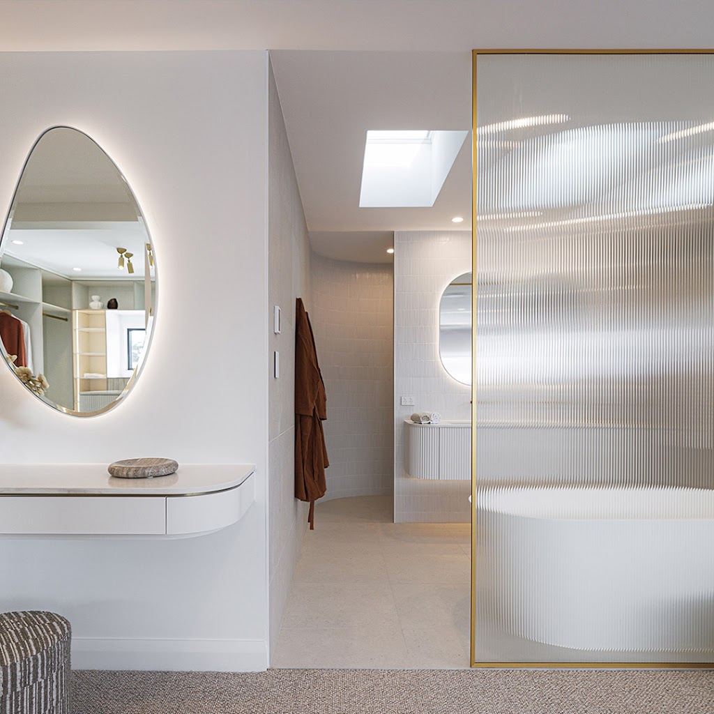 Bespoke Custom Homes | 16 Ernesta Pl, Bella Vista NSW 2153, Australia | Phone: (02) 9432 2881