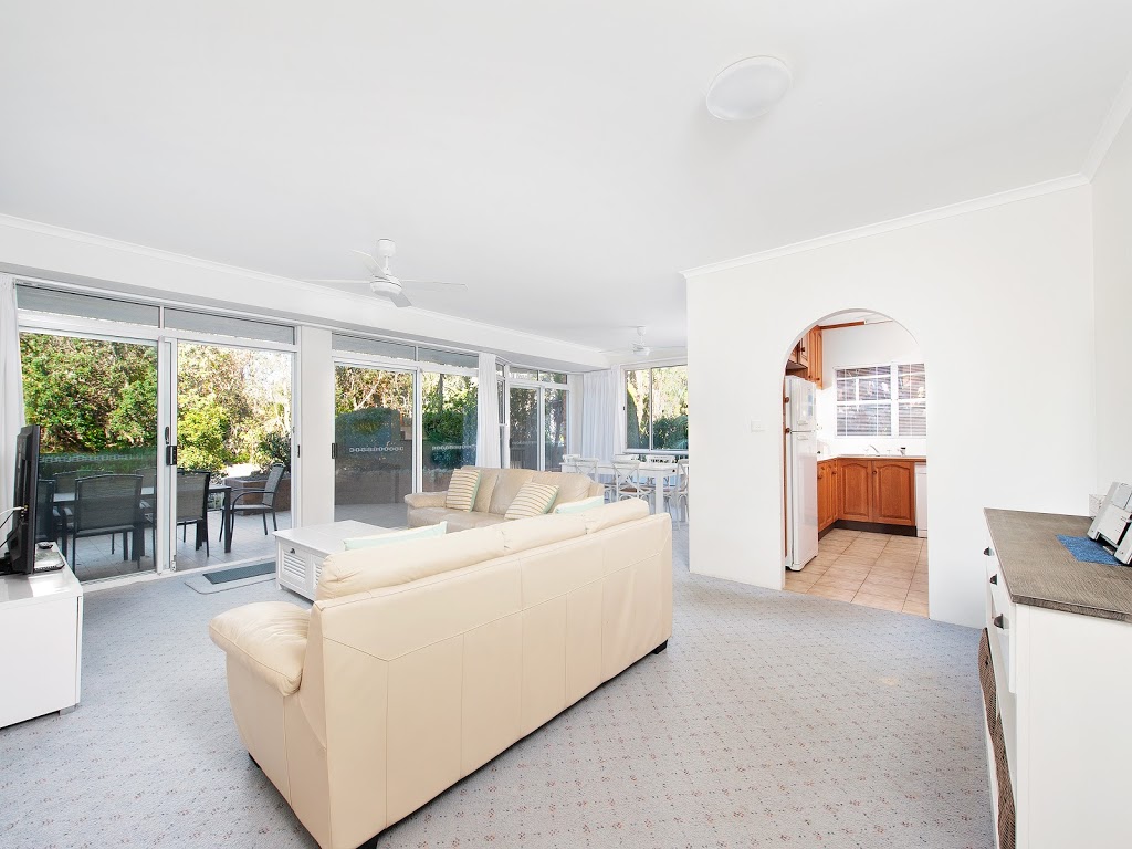 One Albacore | Albacore, Apartment 1/12-14 Ondine Cl, Nelson Bay NSW 2315, Australia | Phone: (02) 4008 5010