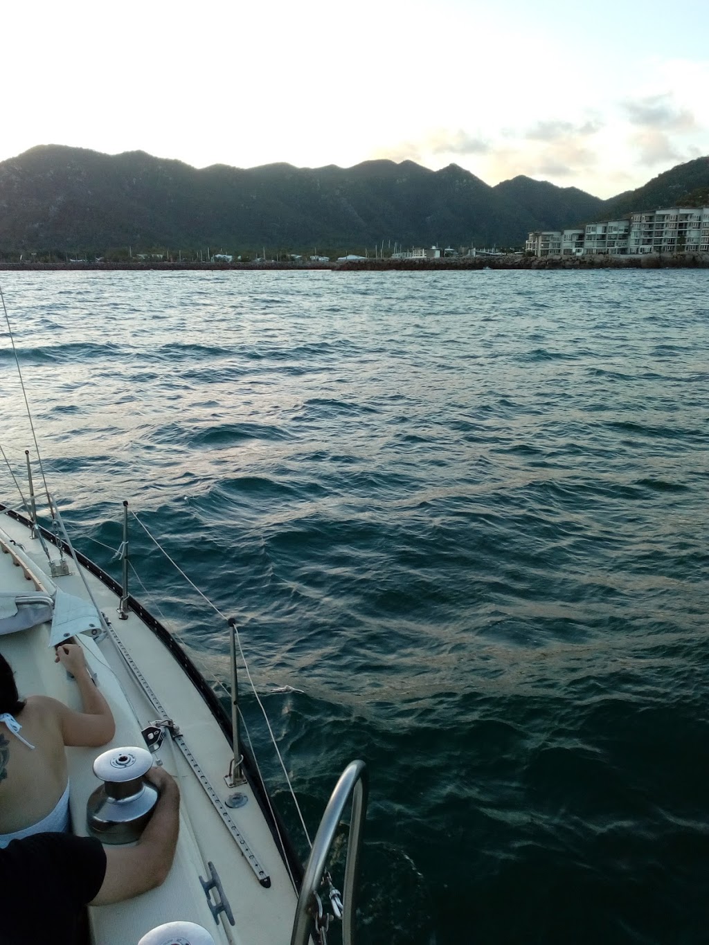 Casual Fare Sailing Charters Magnetic Island | magnetic island marina, 123 Sooning St, Nelly Bay QLD 4819, Australia | Phone: 0459 270 557