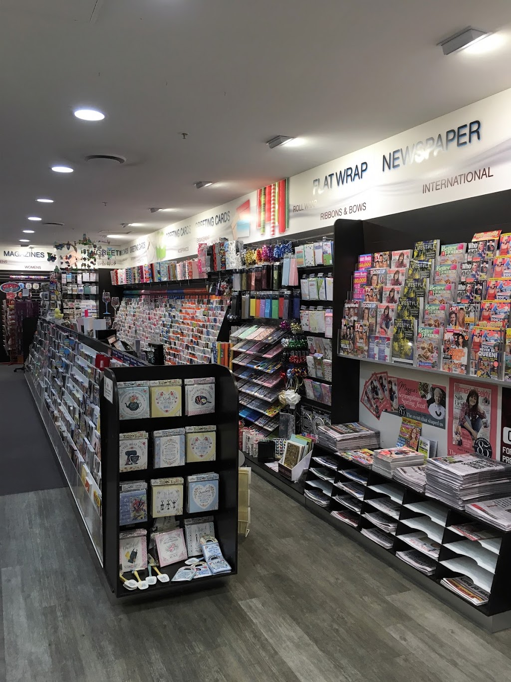 News N More Bathurst | book store | Shop 19 Stockland Shopping Centre, 46-52 William St, Bathurst NSW 2795, Australia | 0263319799 OR +61 2 6331 9799