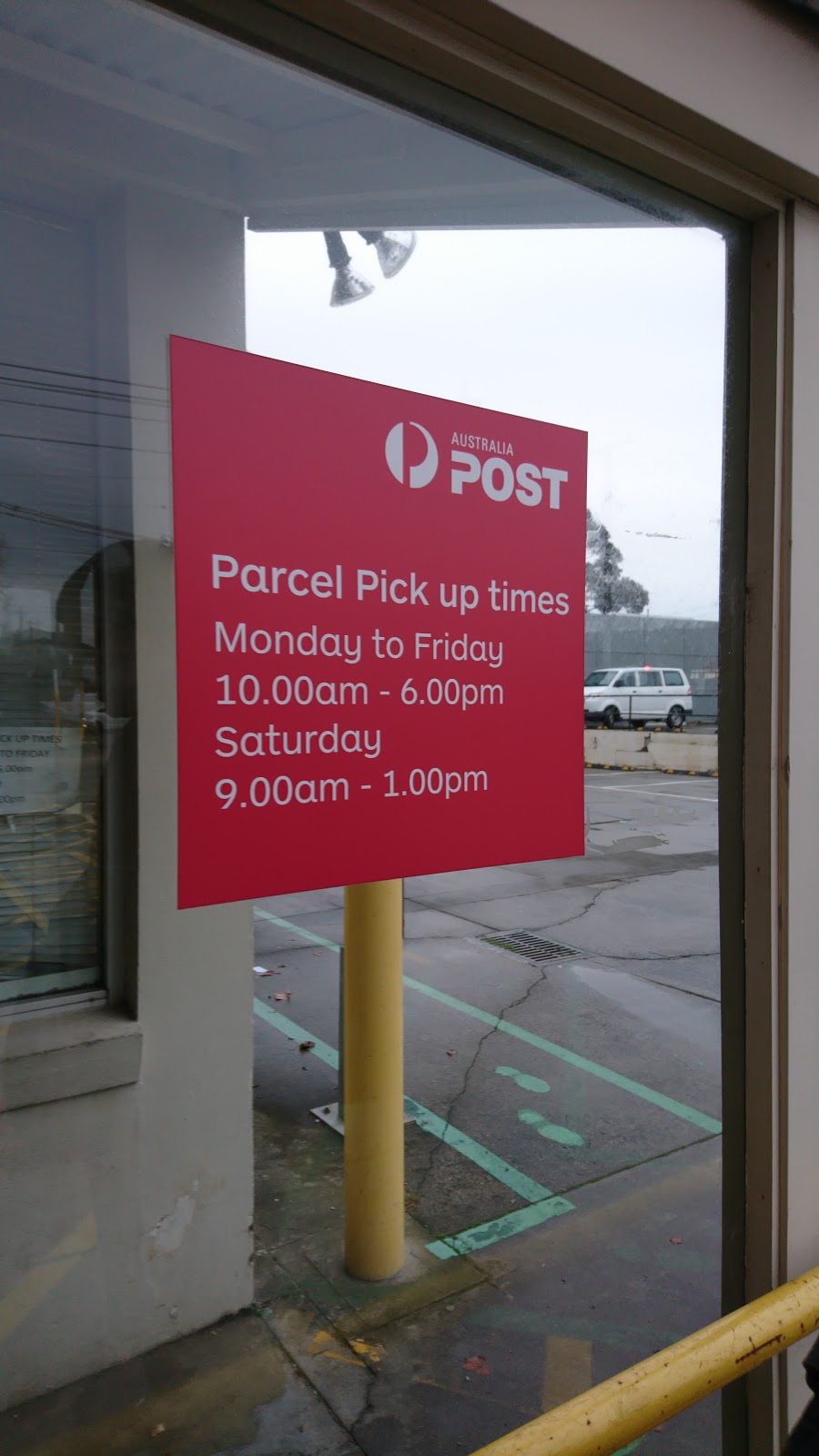 St Kilda Parcel Locker | post office | 170-172 Chapel St, St Kilda VIC 3182, Australia | 137678 OR +61 137678