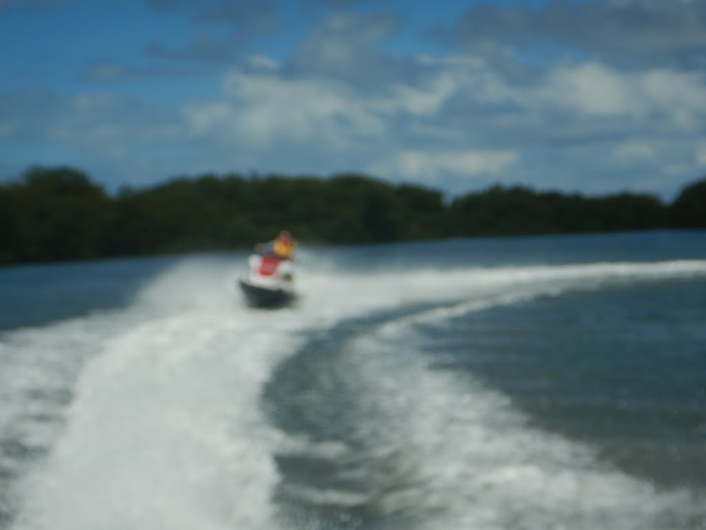 Moreton Bay Jetski Hire and Ride |  | 9/11 Spinnaker Dr, Sandstone Point QLD 4511, Australia | 0458333622 OR +61 458 333 622